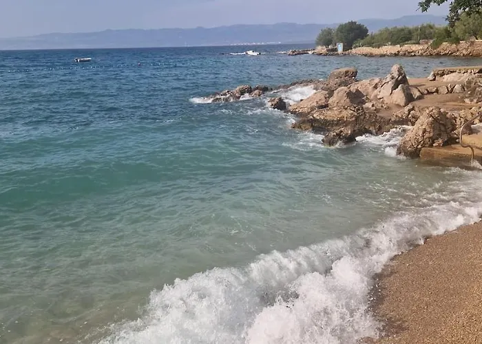 Appartamento Malinska, 30m From The Malinska