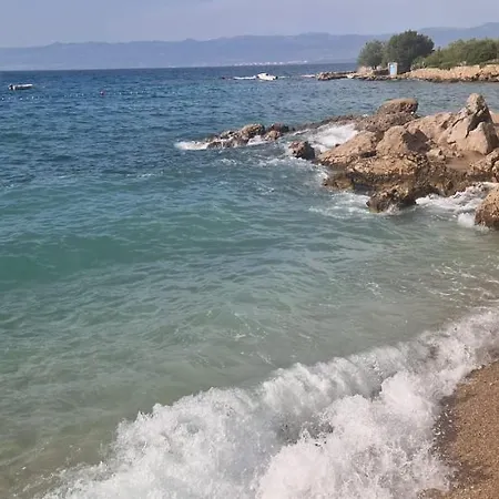 Appartamento Malinska, 30m From The Malinska