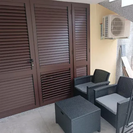 公寓 Malinska, 30m From The *