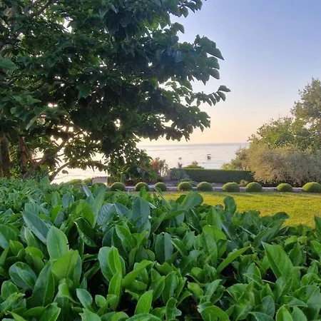 Malinska, 30m From The شقة